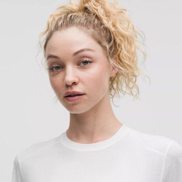 Lululemon •  Fast and Free Short-Sleeve Shirt • White • Small • NWT - Picture 5 of 13